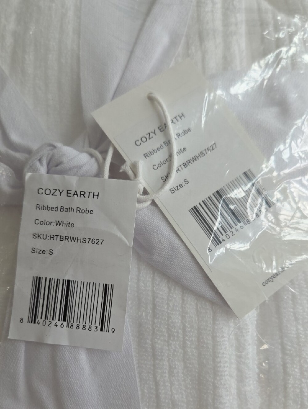 Cozy Earth | Ribbed Bath Robe - Picture 2 of 5